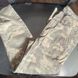 American Eagle Outfitters Men's Camouflage Pants